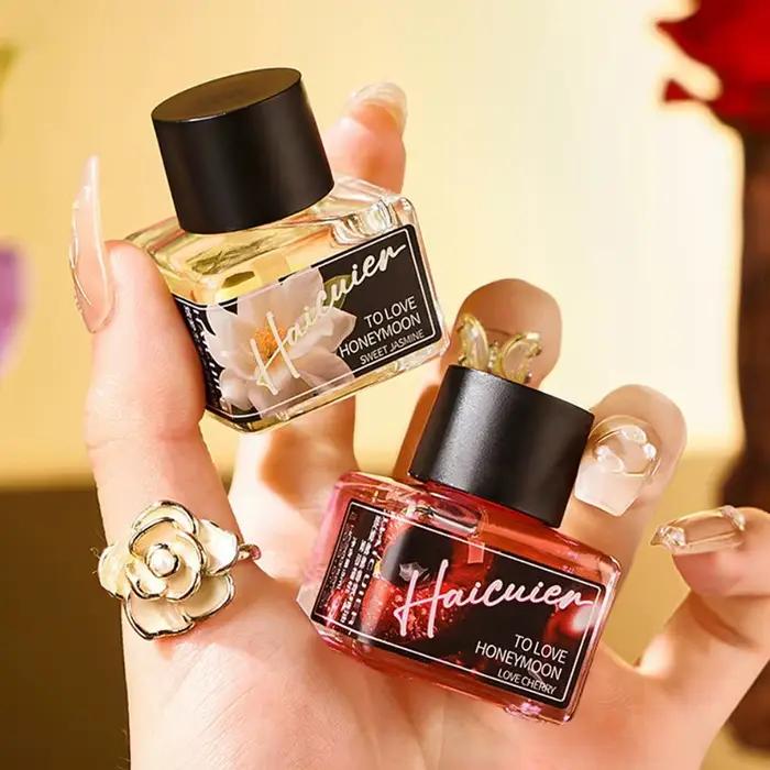 Parfum de rencontre romantique cerise jasmin Violet Rose