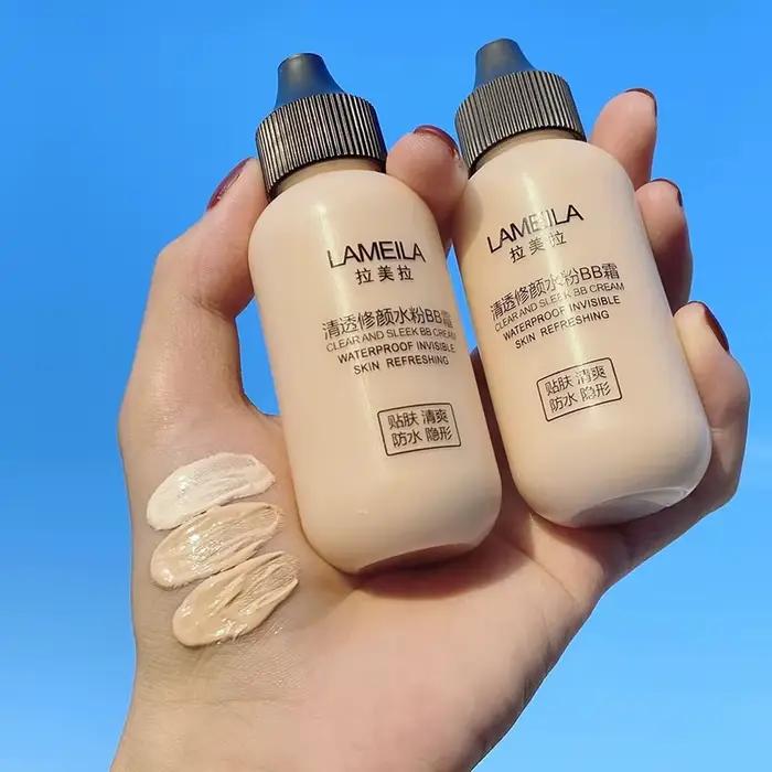 Fond de teint liquide pour le visage
