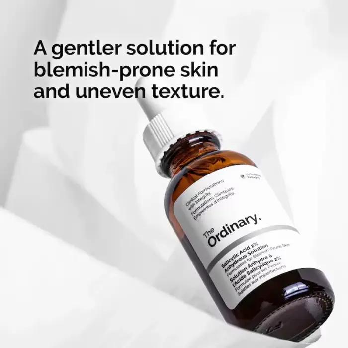 Solution Anhydre à 2% d'Acide Salicylique 30ml – Élimine les Impuretés et la Saleté de la Peau