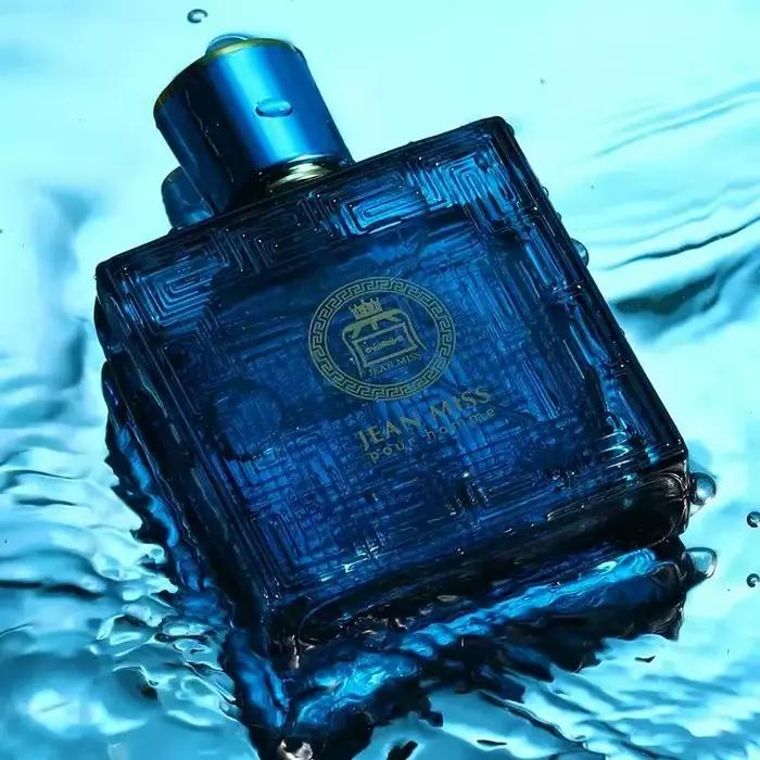 Love God's Water Parfum léger longue durée