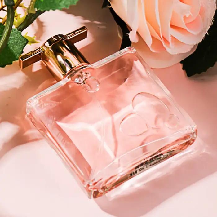 Eau de parfum florale pour femmes 50 ml