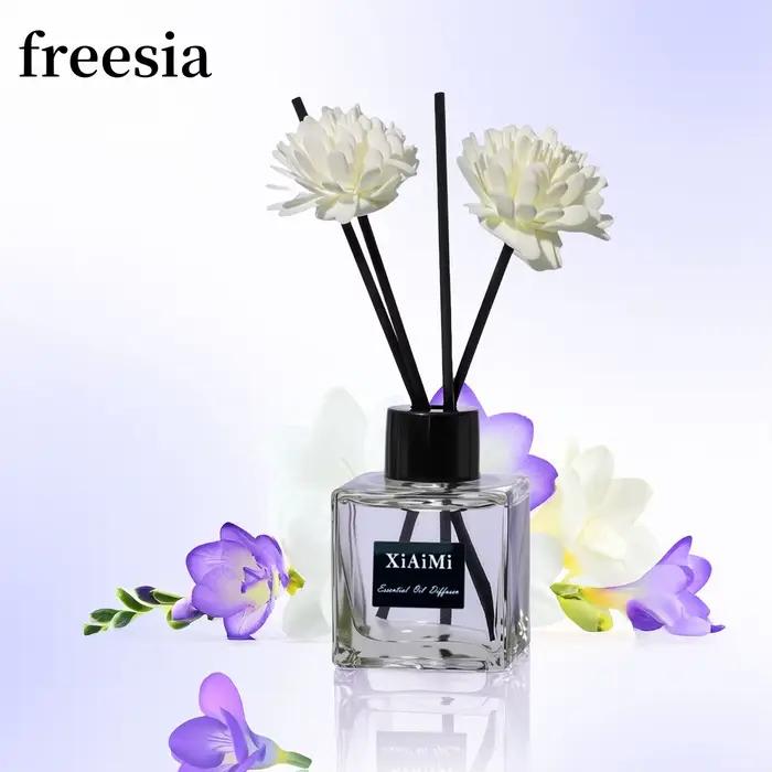 Huile d'aromathérapie de lavande de Freesia de parfum de maison sans flamme avec le bâton de diffuseur de roseau désodorisant liquide décor de pièce ornements