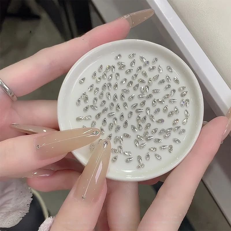 Gouttelette d'eau Super étincelante en Zircon, sculpture d'ongles, diamant à fond plat, cristal jaun