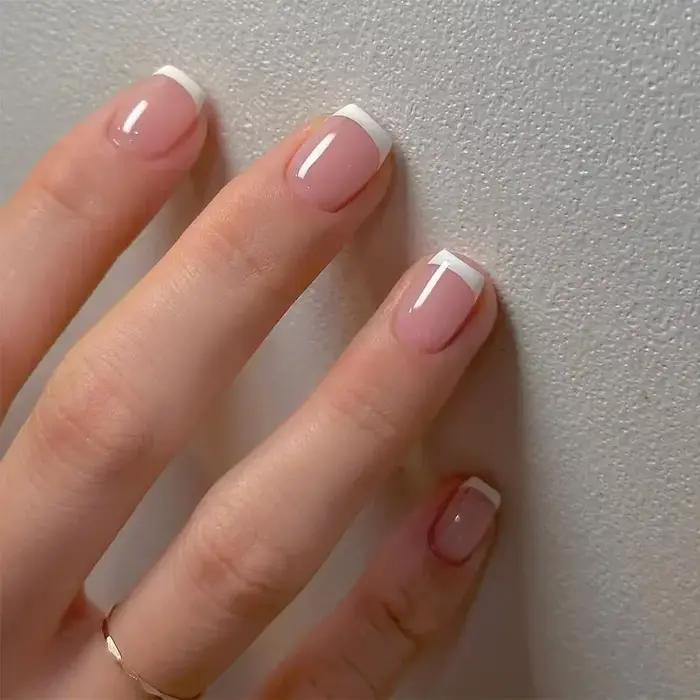Faux ongles carrés courts avec colle, 24 pièces, faux ongles français de Ballet, portables, bord à p