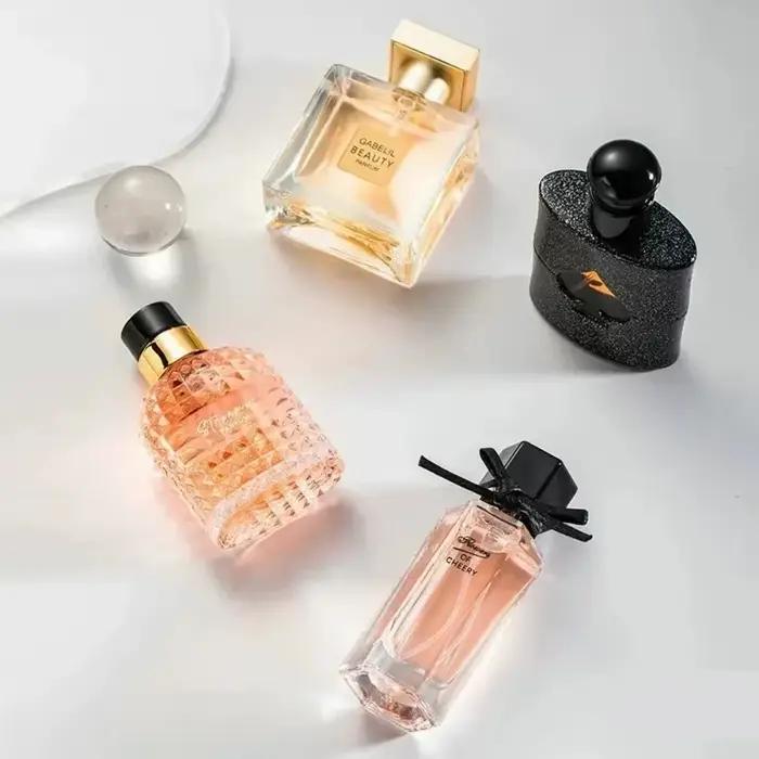 Coffret cadeau de parfum pour femme de 4 parfums floraux Woody longue durée 105 ml Collection