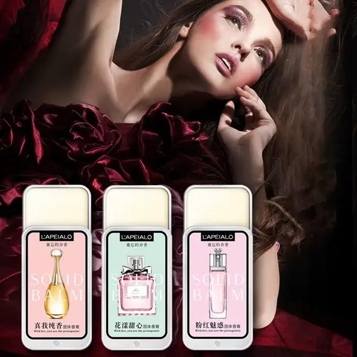 Baume solide parfumé aux phéromones pour femme
