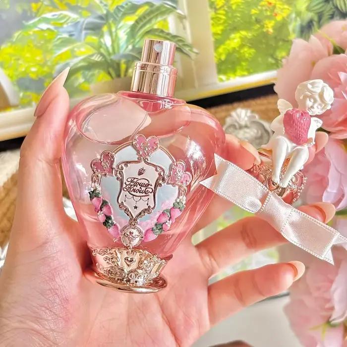 Flower Knows Parfum Strawberry Cupid Fragrance Douce Fraise Milk Shake Eau De Parfum Femme Longue Tenue Fraise Caramel Vanille Musc Doux Confortable Mignon Esthetique Cadeau