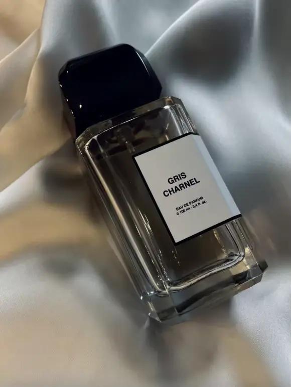 Parfums Essentiels Quotidiens 100ML - Cologne Homme Best-Seller au Parfum Envoûtant Oud Boisé Poivre - Douceur Masculine