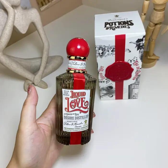 Pour Penhaligon's Vra Vra Vroom Eau de Parfum A Kiss Of Bliss Perfume Liquid Love Eau de Audacity