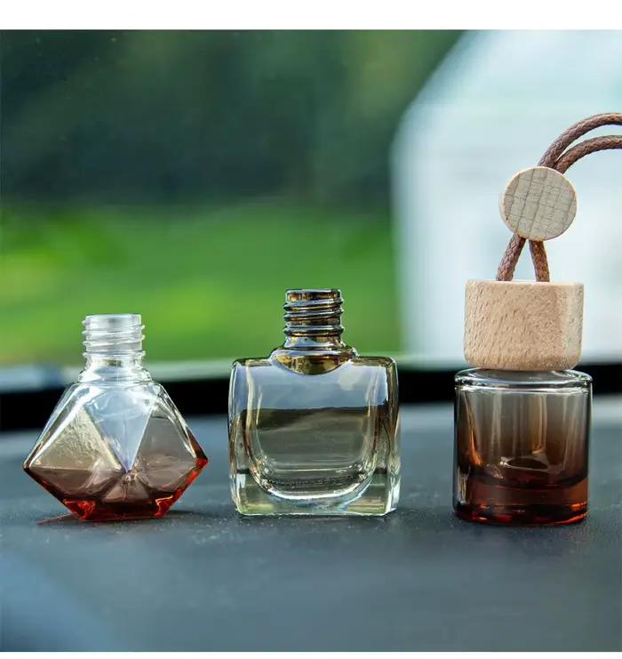 Petit flacon de parfum suspendu en verre dégradé avec bouchon en bois de hêtre pour diffuseur d'huiles essentielles voiture et aromathérapie sac