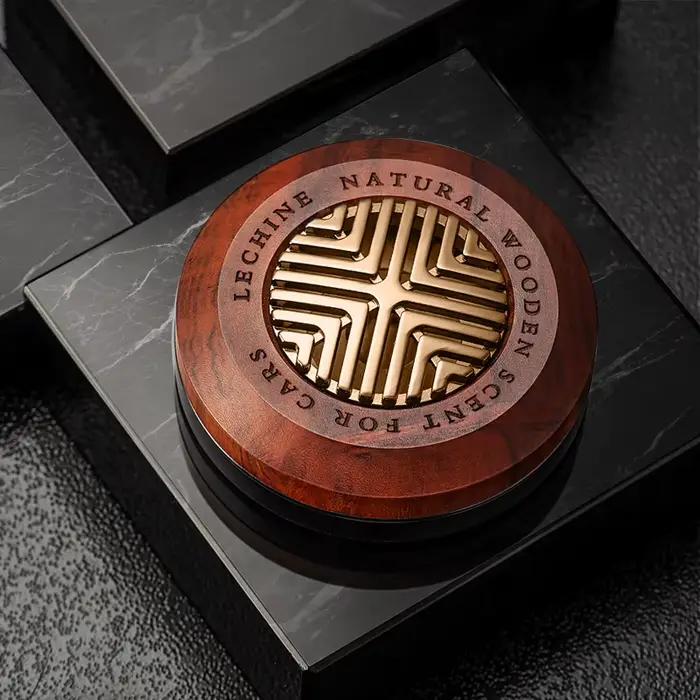 Diffuseur de parfum pour voiture en bois et métal, design simple et luxueux, parfum de voiture vintage, bonne odeur, ornement de voiture, fragrance