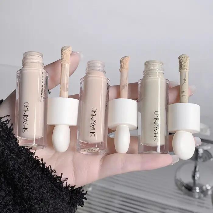 Crème anti-cernes liquide hydratante