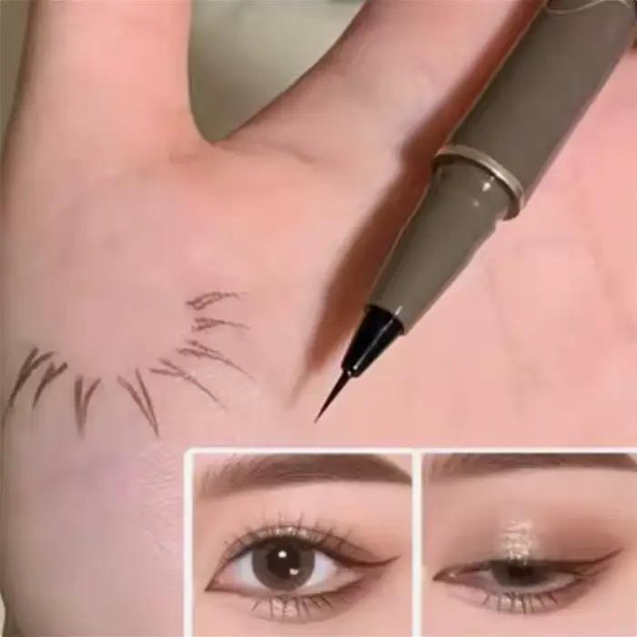 Stylo Eyeliner Ultra fin pour cils inférieurs