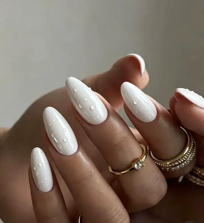 Décoration d'ongles effet gouttes d'eau Beyad