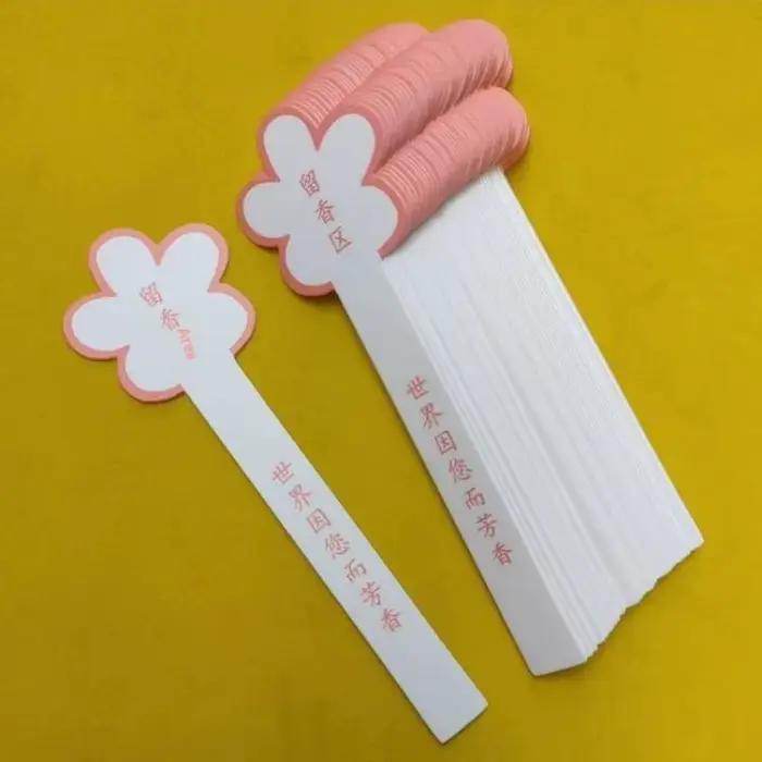 10 feuilles de bandes de test de parfum en forme de fleur, avec zone d'écriture vierge, parfaites pour les boutiques de parfums, les tests de parfums à domicile et l'usage quotidien