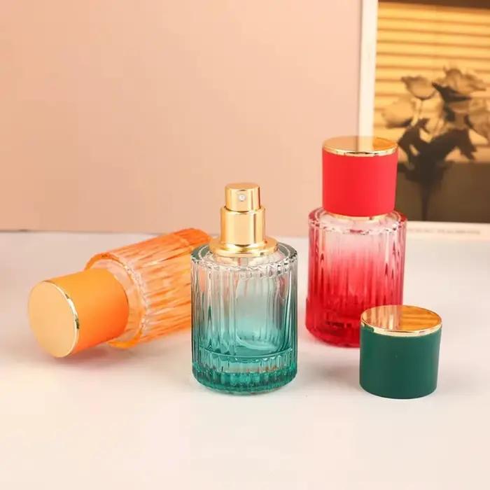 Flacon de parfum 30/50ml, atomiseur en verre, tube en verre coloré, vaporisateur de parfum, sous-embouteillage, flacon vaporisateur hydratant, flacon rechargeable