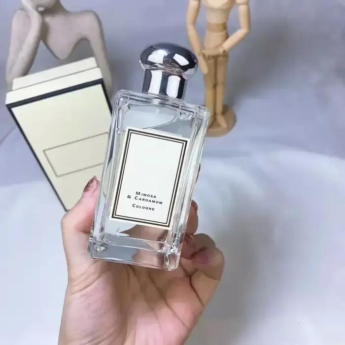 Spray naturel de créateur pour femmes