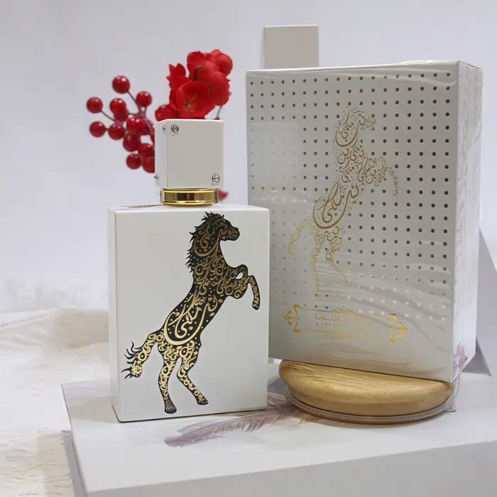 Produits de luxe arabes suisses de Dubaï