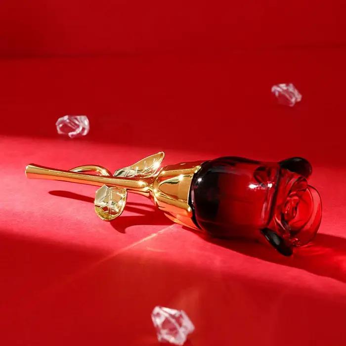 Parfum aux phéromones Rose de Minuit pour Femme – Brume Corporelle Élégante et Longue Durée, Senteur Florale Naturelle et Fraîche, Note Florale Charmante