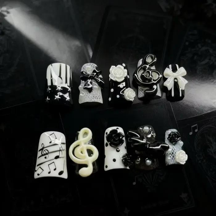10 pièces à la main gothique presse sur ongles Punk foncé 3D Note de musique conception faux ongles