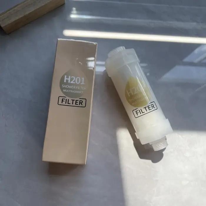 Filtre de douche haute pression avec vitamine C pour soin de la peau parfum lavande adoucisseur d'eau qualité spa pour homme et femme occasions quotidiennes et spéciales