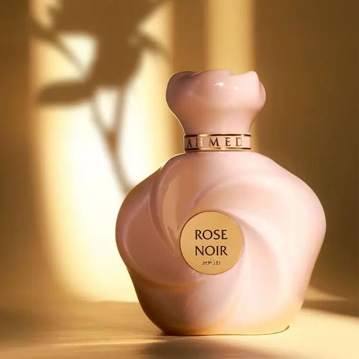 Parfum Rose Noir d'Ahmed Al Maghribi pour femmes