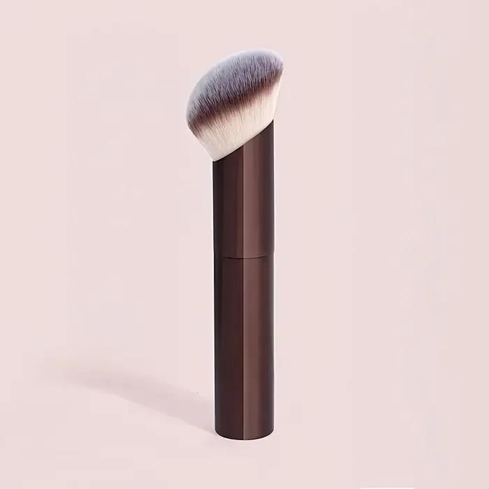 1 pinceau de maquillage professionnel en poils synthétiques doux de haute qualité