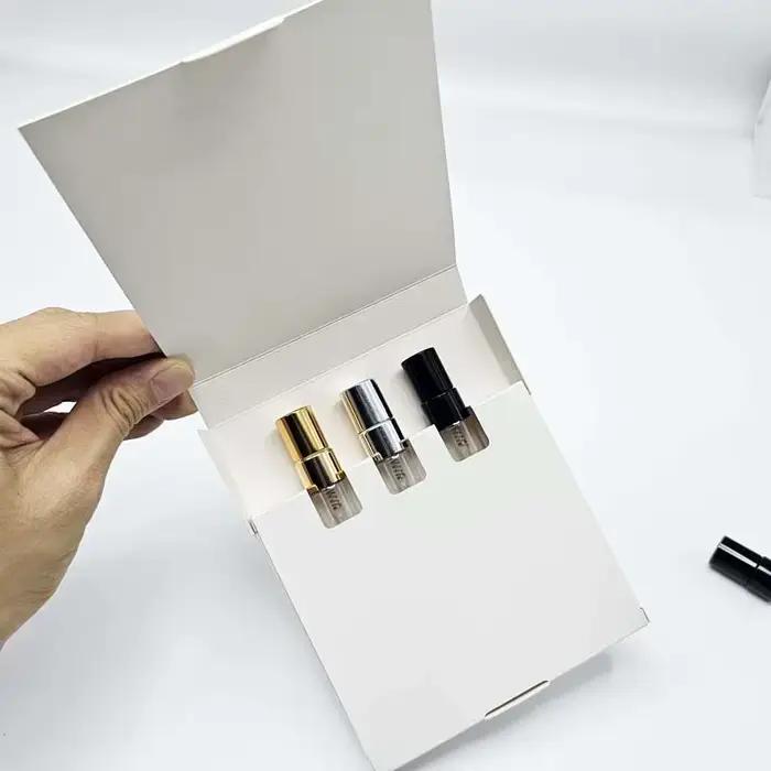 Bouteille de parfum de 10ml avec boîte