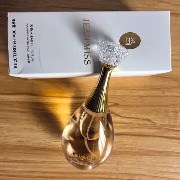 J'dor Eau De Parfum Vaporisateur Spray naturel 90ML