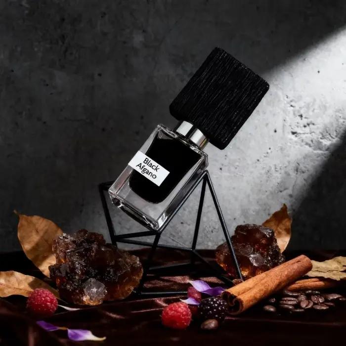 Parfum aromatique woody unisexe