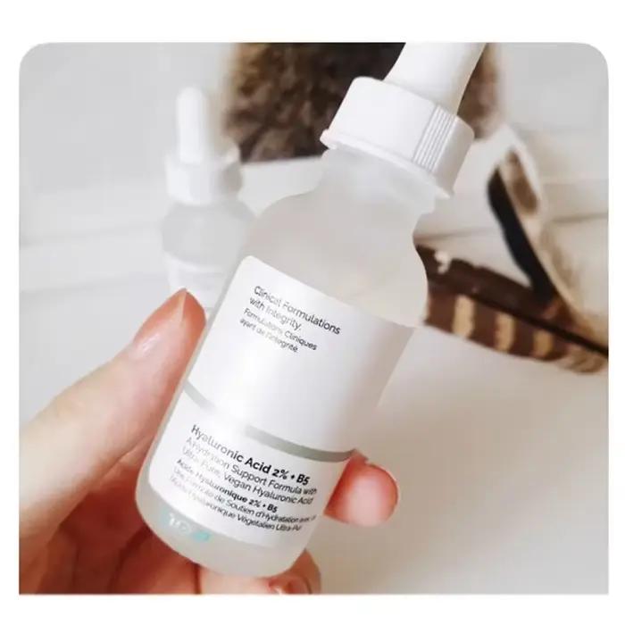Sérum à 2% d'acide hyaluronique et B5 hydratant et nourrissant longue durée pour peaux sèches et sensibles occasions quotidiennes et cadeaux
