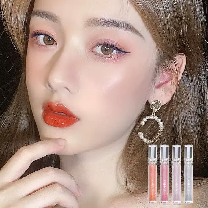 Gloss à lèvres effet miroir