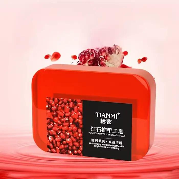 Savon à la grenade qui nettoie en douceur le visage et le corps, hydrate et nourrit, adapté à tous l