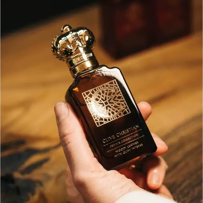 Parfum unisexe Royal Crown Top, flacon rouge rubis brillant, arôme floral boisé sucré, parfum longue durée pour banquets, usage quotidien, bureau, tenues formelles.