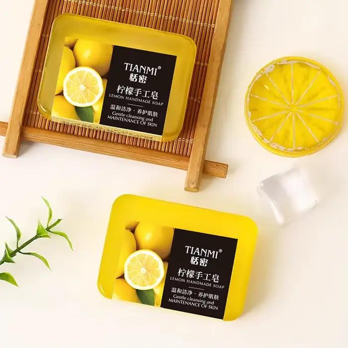 Savon artisanal au citron, hydratant et nettoyant, adapté à tous les types de peau, peut être utilisé par les hommes et les femmes pour les soins de la peau.