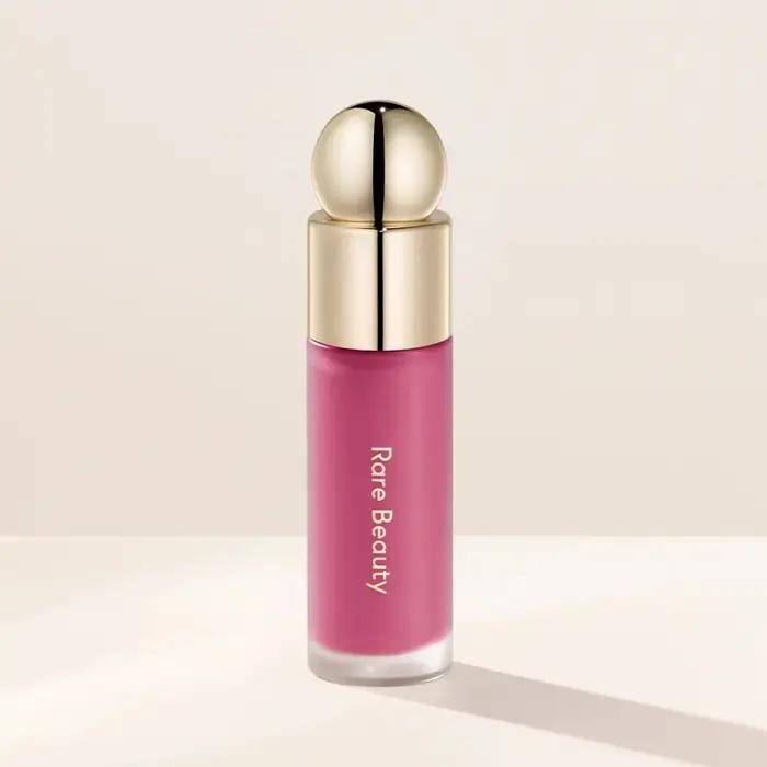 Rare Beauty Bronzer Liquide 3D pour le Visage, Teinte Lisse, Effet Miroir, Longue Tenue, Naturel, Om