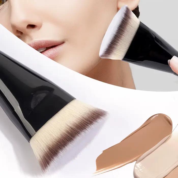 Pinceau de maquillage sans défaut
